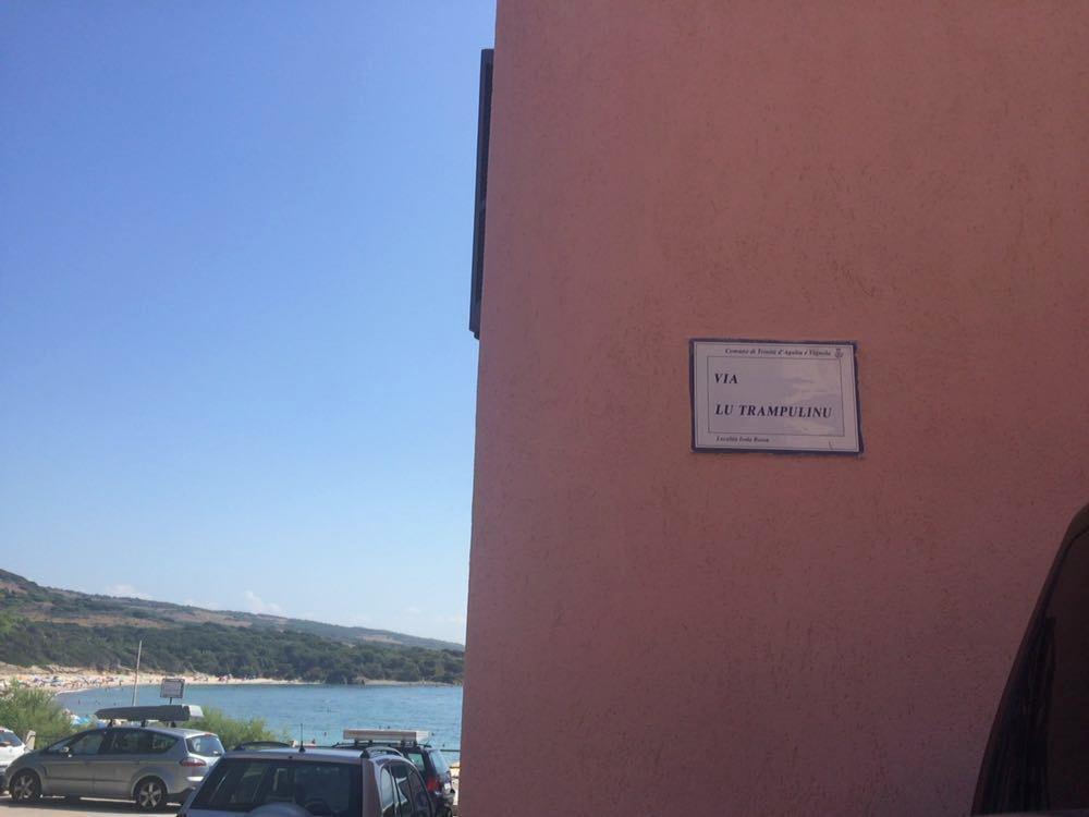 Vila La Musica Del Mare Isola Rossa Exteriér fotografie